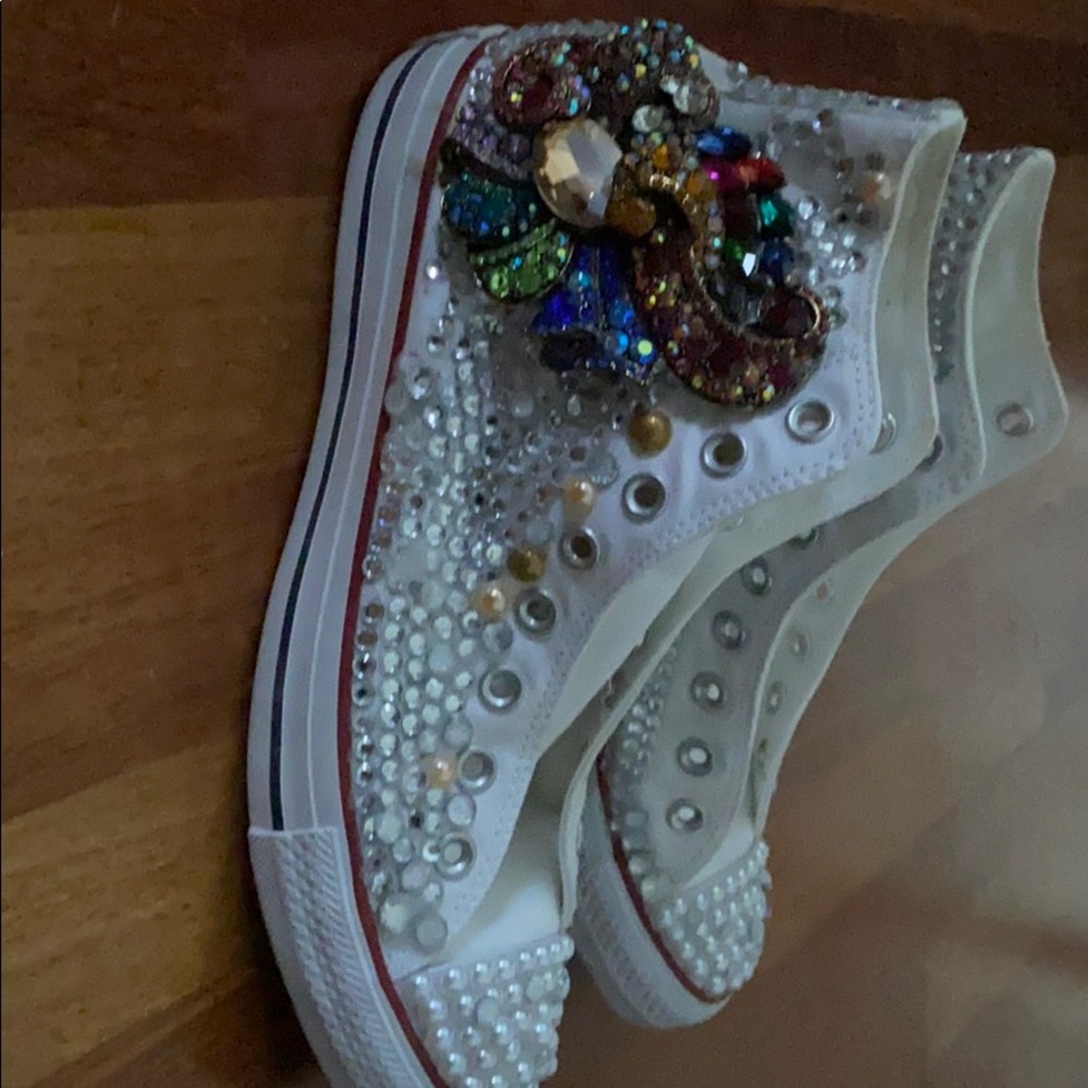 Converse